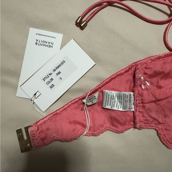 New Hemant and Nandita Pink Scalloped Eyelet Crop Top Halterneck Size Small NWT - Picture 4 of 4